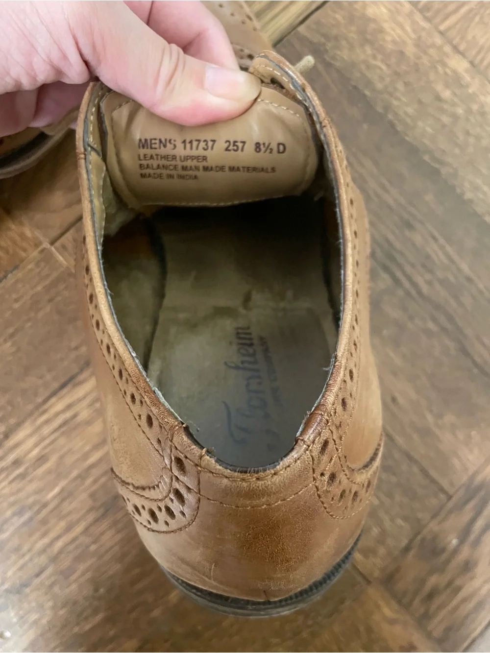 Florsheim cognac wingtip Oxford shoes size 8.5